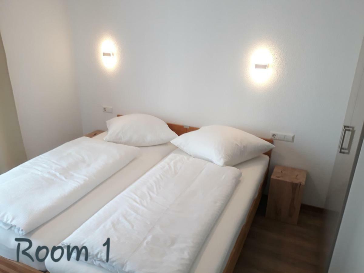 Modernes Apartment Metzingen Миттелштадт Экстерьер фото